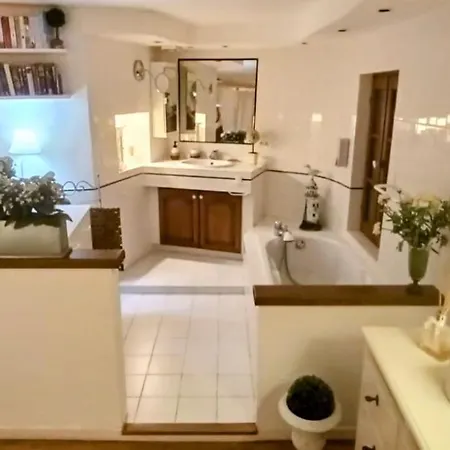 F3 Vieux Village Cap Martin Rcm Apartamento Rocabruna